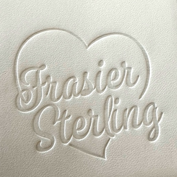 Anthropologie Frasier Sterling Passport Case Vacay Edition Green Palm Print NWT - Picture 5 of 6